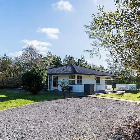 8 Person In Nørre Nebel